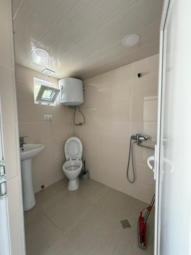 Bathroom 2, Tebdi Qor, Warm Home, Mestia