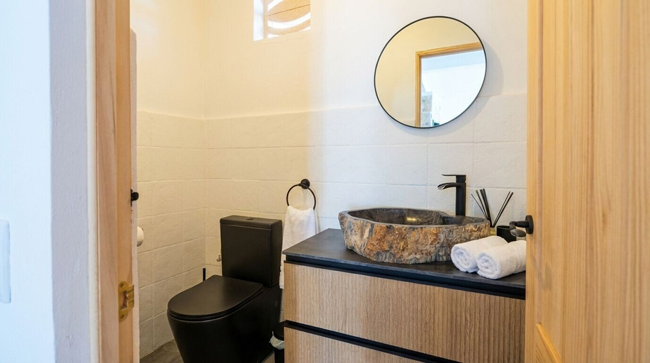 Bathroom 2, Exclusive Mountain Villa, Santa Cruz de Tenerife