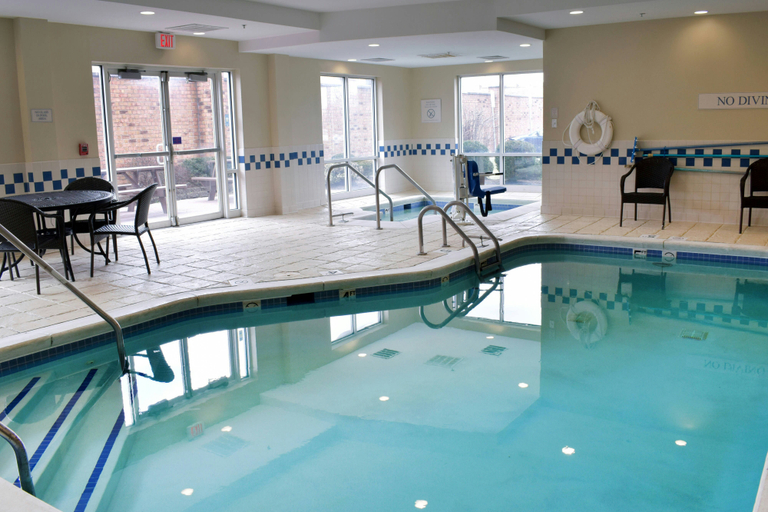 Sport & Beauty, Fairfield Inn and Suites by Marriott Indianapolis East, Indianapolis