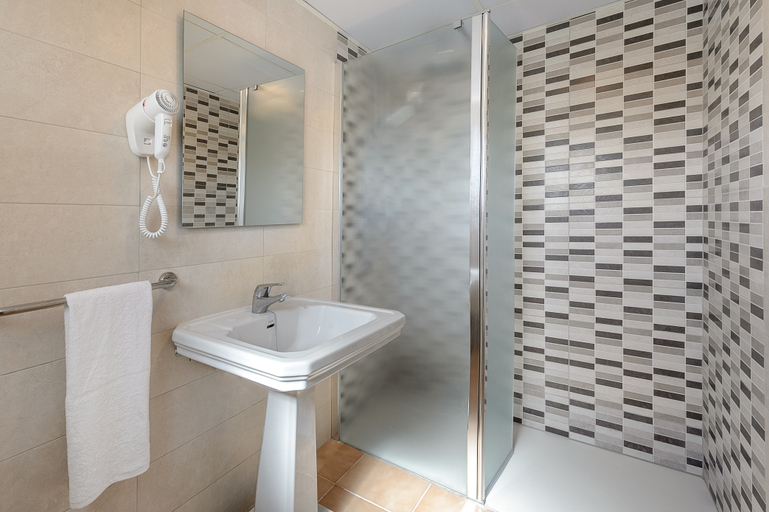 Bathroom 5, Hotel Vibra Marco Polo I - Adults Only, Baleares