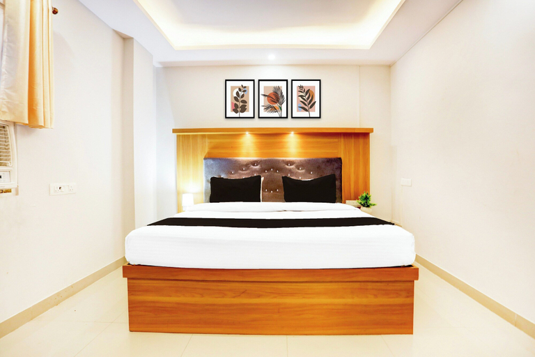 Room 4, Super Collection O Gola Road, Patna