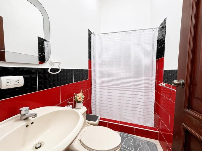 Bathroom 5, Luxury 4BR Home in Santa Cruz Tegucigalp, Distrito Central