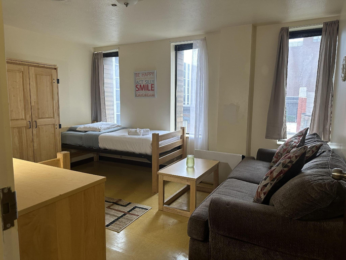 Others 2, 2 Bedroom 2 Bath Apartment Heart of Downtown PIT, Allegheny