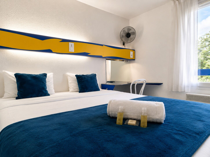 Room 5, hôtel le grand sud, Haute-Garonne