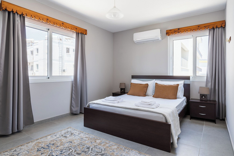 Room 4, Modern 2BR Apt in Oroklini Larnaca, Larnaca