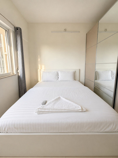 Room 3, PixieStays Magnolia View Malad East, Mumbai Suburban