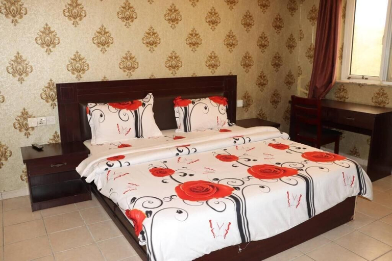 Room 4, HH Inn, Eti-Osa