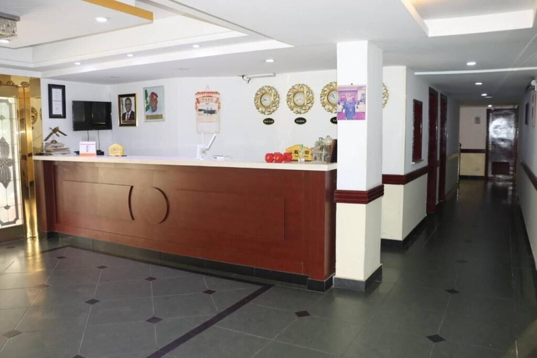 Lobby, HH Inn, Eti-Osa