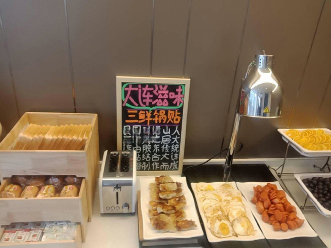 Food & Drinks 5, Hanting Hotel Dalian Railway Station Light Rail Station, Dalian