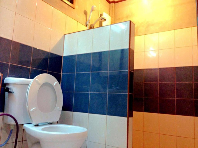 Bathroom, Zigzag Resort, Muang Mukdahan