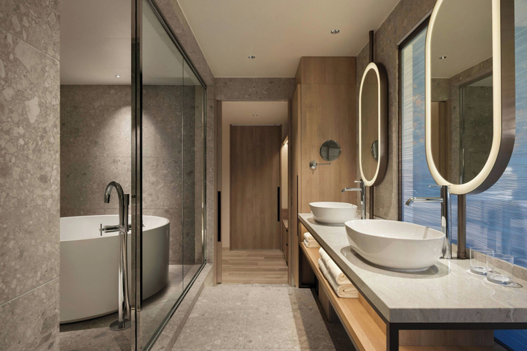 Bathroom 4, Courtyard by Marriott Okinawa Resort, Nago