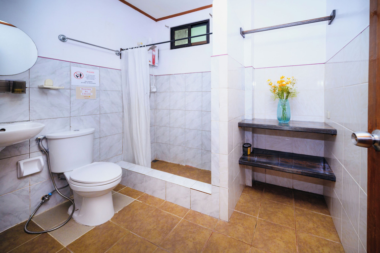 Bathroom 4, Silverise Guest House, El Nido