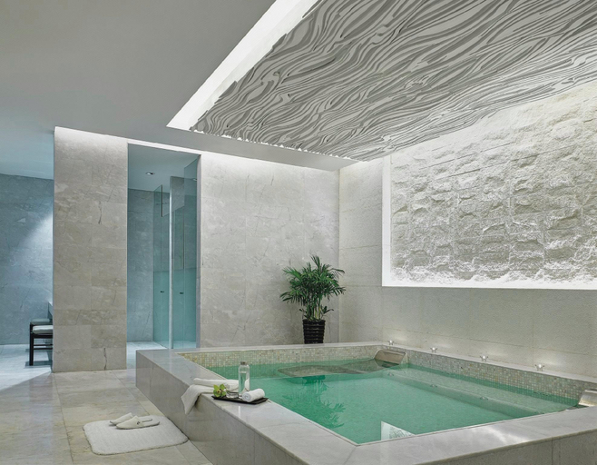 Sport & Beauty 5, Langham Place Ningbo, Ningbo
