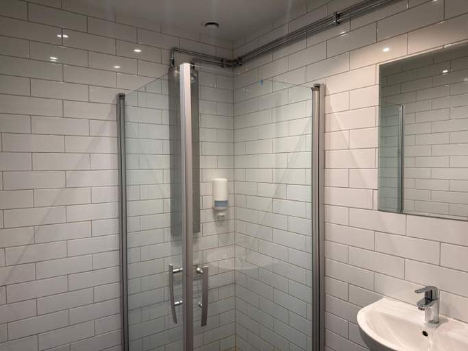 Bathroom 3, Maby Park & Hotell, Sigtuna