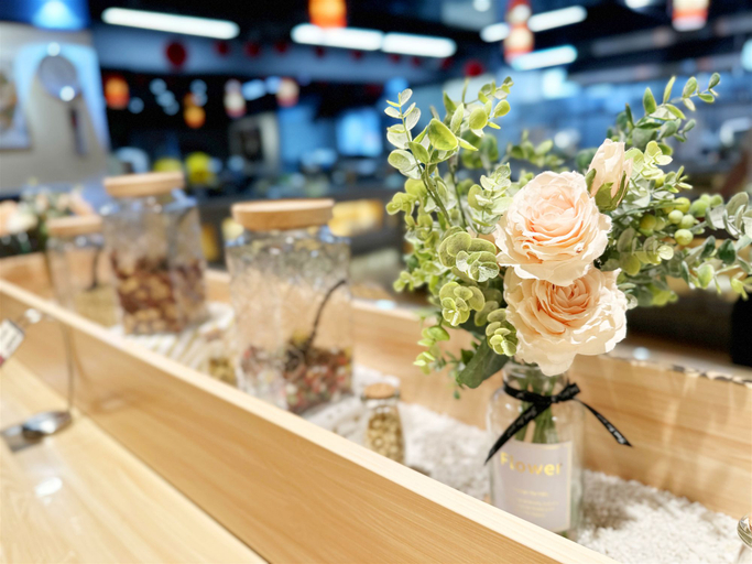 Food & Drinks 3, ホテル(）, Shantou