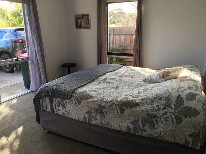 Room 2, 2 Bedroom Private Unit With Enclosed Back Yard, E. Gippsland - Bairnsdale