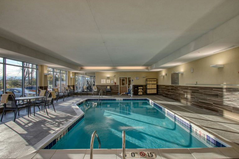 Sport & Beauty, Fairfield Inn & Suites By Marriott Appleton, Outagamie
