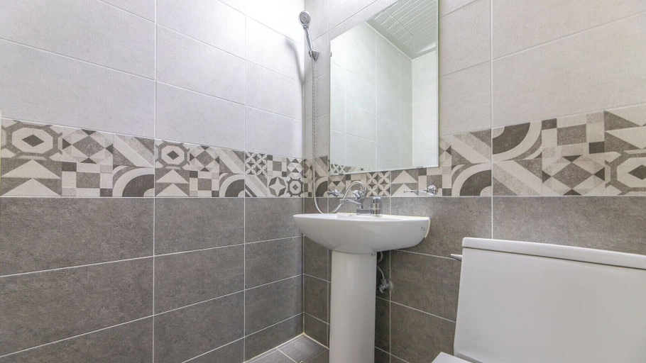 Bathroom 4, Samcheok Greenhyang Pension, Samcheok