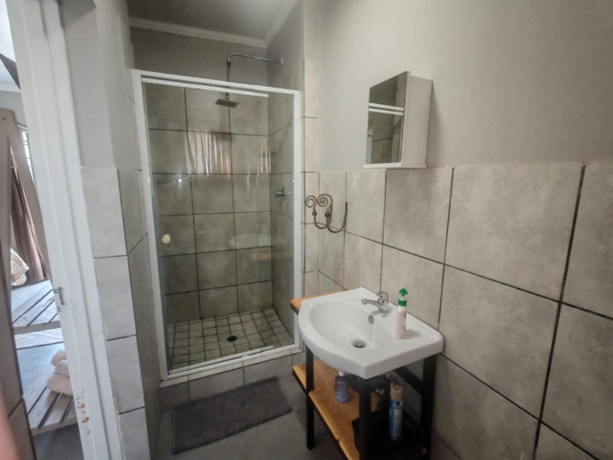 Bathroom, ASAMe @ Oppi-Rivier, Dr Ruth Segomotsi Mompati