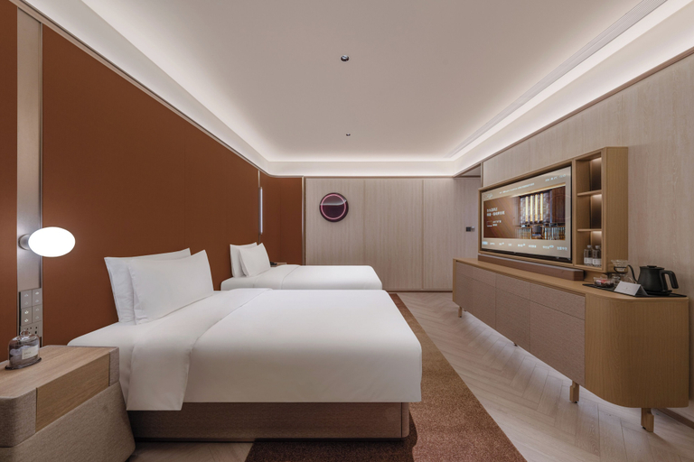 Room 5, Crystal Orange Tianjin Eye Ancient Culture Street, Tianjin
