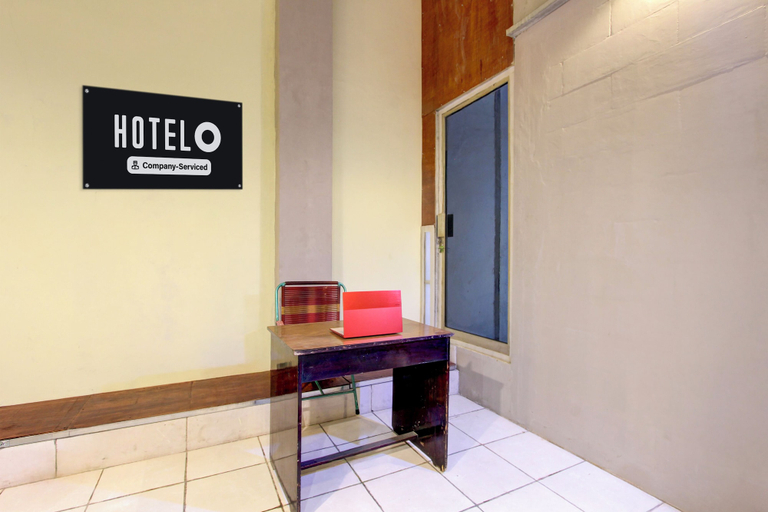 Reception 3, Hotel O near Ahmad Yani International, Semarang