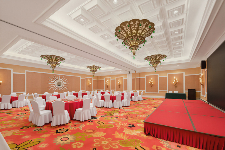 Business Facilities
