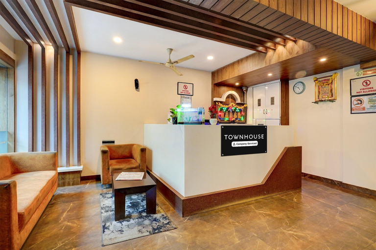 Reception 5, Deluxe Silver Key Hotel, Bangalore