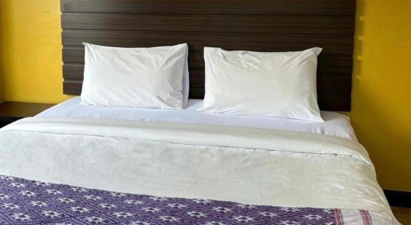 Bedroom 3, Ponburi Hotel, Muang Nan
