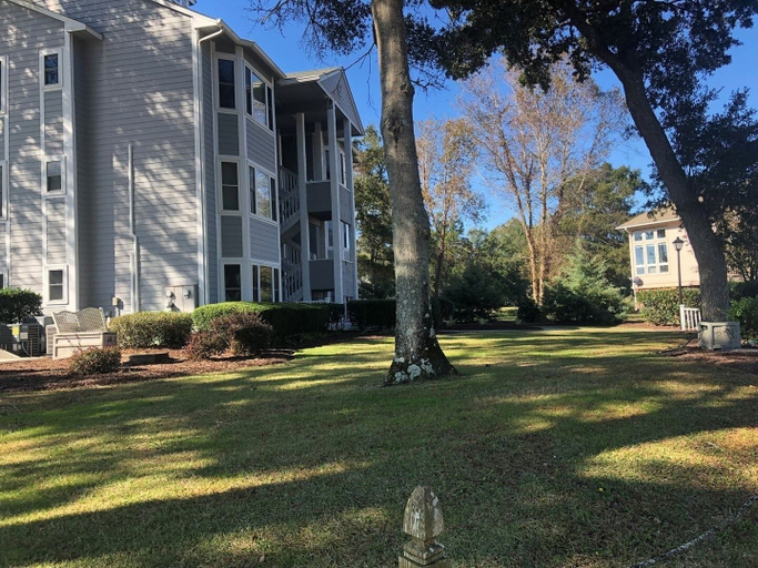 Primary image, Holden Hideaway 2 Bedroom Condo by RedAwning, Brunswick