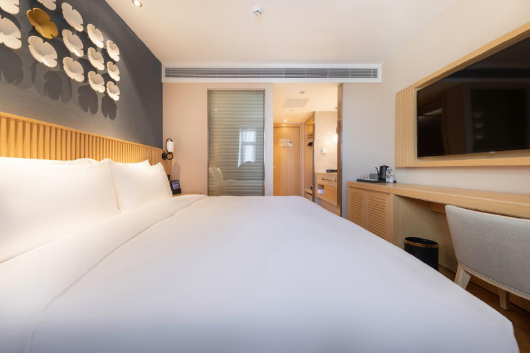 Bedroom 2, SUNRISE Hotel (Shenzhen Bao'an Airport), Shenzhen