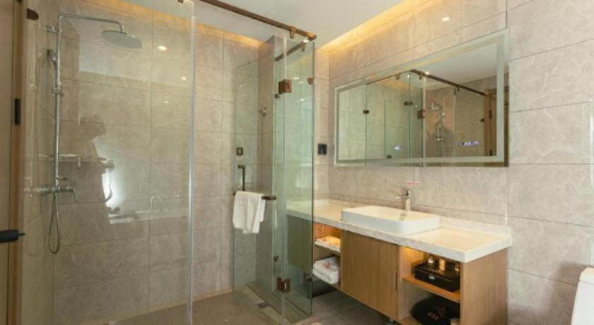 Bathroom, GreenTree Eastern Hotel Suqian Sihong Executive Center, Suqian