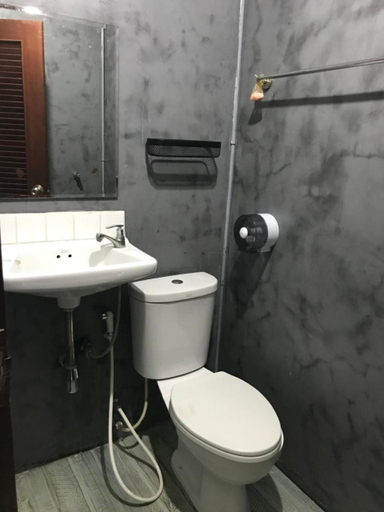Bathroom 3, Lanna Hostel, Muang Chiang Mai