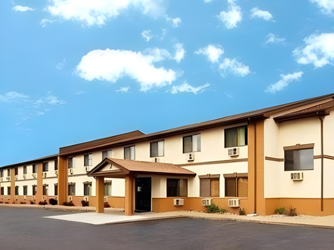 Exterior & Views 3, Park Inn by Radisson, Ames, Story