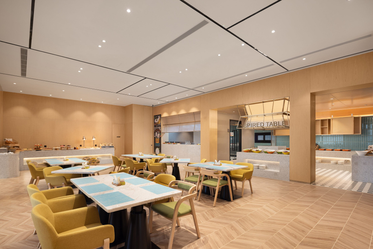 Food & Drinks 4, Home2 Suites by Hilton Beijing West Railway Station, Beijing