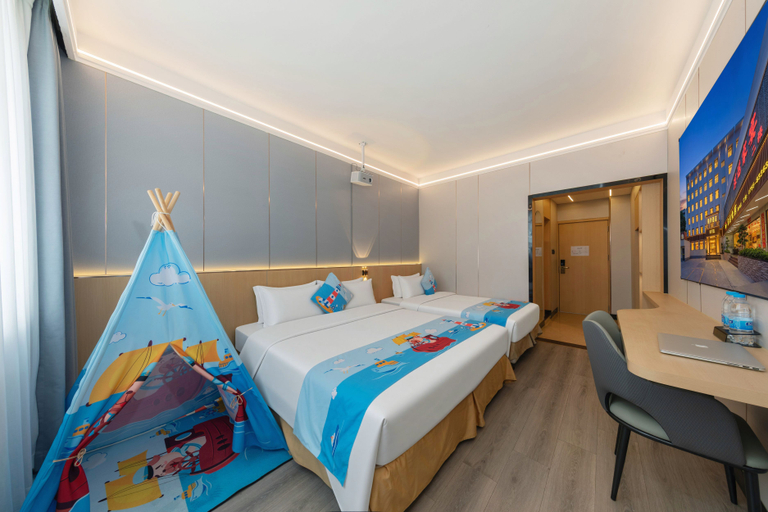 Bedroom 3, Zhenxing Hotel, Shenzhen
