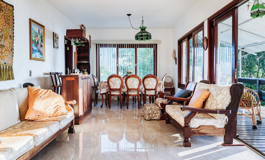 Living area, Seaside View House, 10 min From the Beach Pev025, Ubatuba