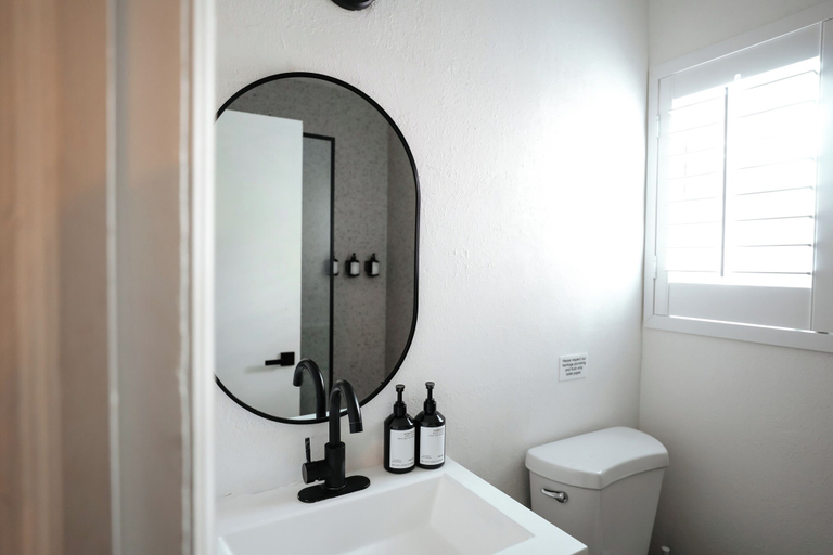 Others 3, Suites by The Wellborn, Orange