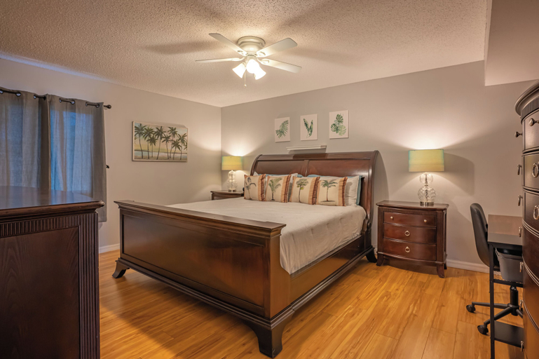 Bedroom 2, Lovely 3 Bedroom Condo On Golf Course, Sarasota