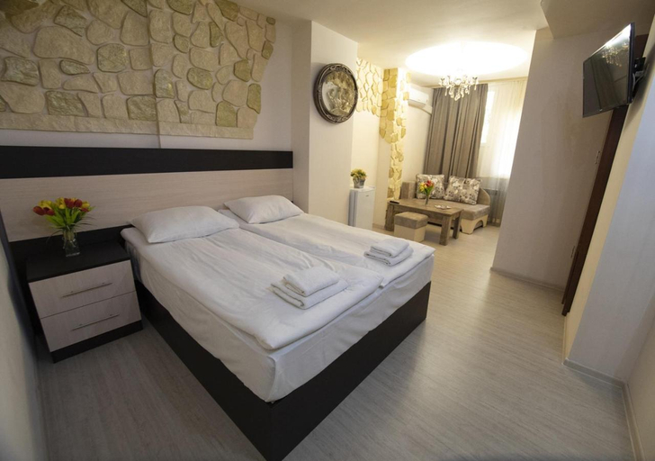Bedroom 5, Premium Hotel, Yerevan