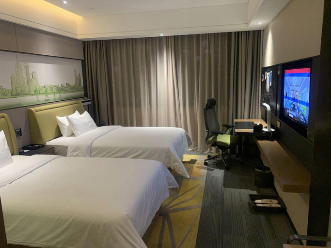 Bedroom 2, Hampton by Hilton Qingdao Chengyang, Qingdao