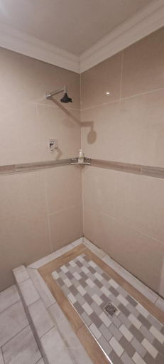 Bathroom 2, Mykasihome BnB