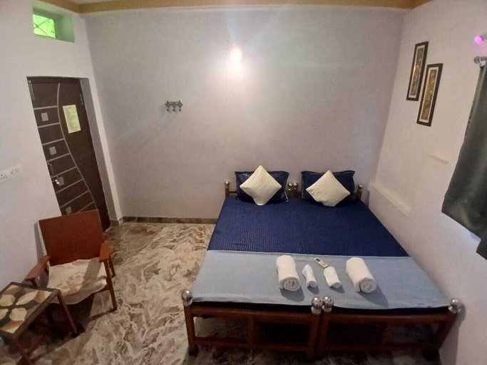 Room 5, Stayostel, Udaipur