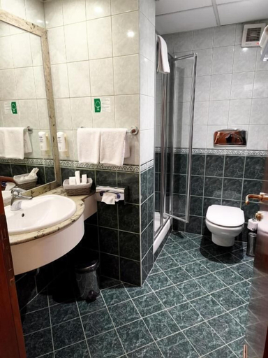 Bathroom 4, Hotel Turist City Center, Skopje