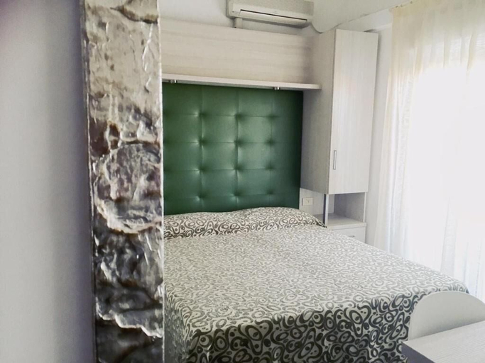 Bedroom 4, Hotel Bassetti, Ravenna