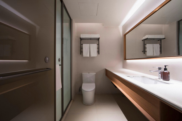 Bathroom 4, Ji Shanghai Xintiandi Hotel, Shanghai