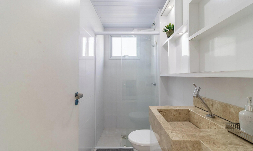 Bathroom, Apt in Cond With Pool in Canasvieiras Rpc301, Florianopolis