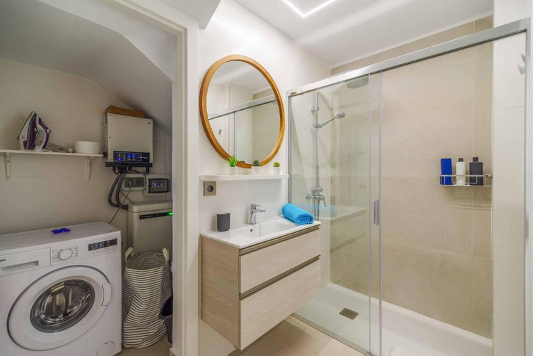 Bathroom, Marina Suite Villa Azul, Las Palmas