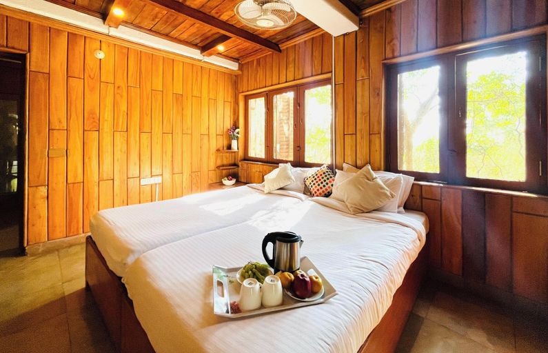 Bedroom 2, The Hideaway Hosur by evaddo stays, Krishnagiri