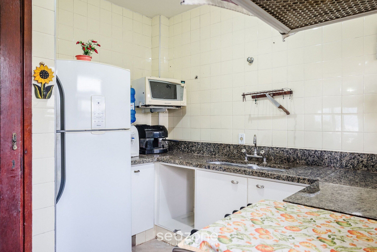 Private kitchen 3, Seaside View House, 10 min From the Beach Pev025, Ubatuba
