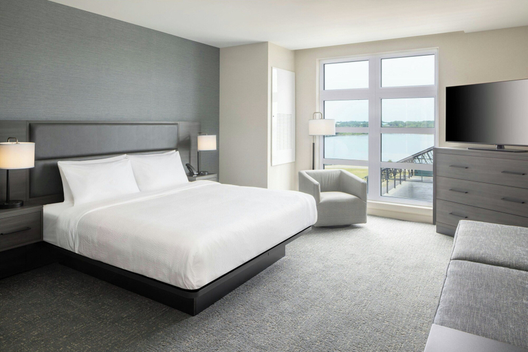 Room 2, Residence Inn by Marriott Portland Thompson's Point, Cumberland